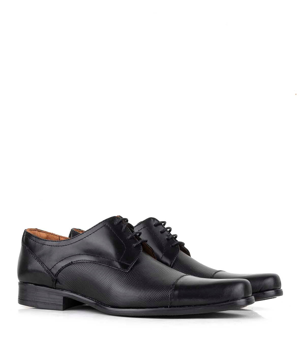 Zapatos de vestir de cuero negro acordonados — imagen 4