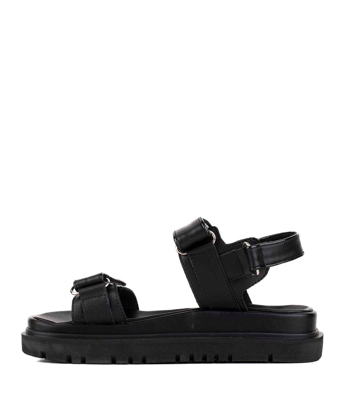 Sandalia urbana de cuero con velcro Batistella — imagen 2