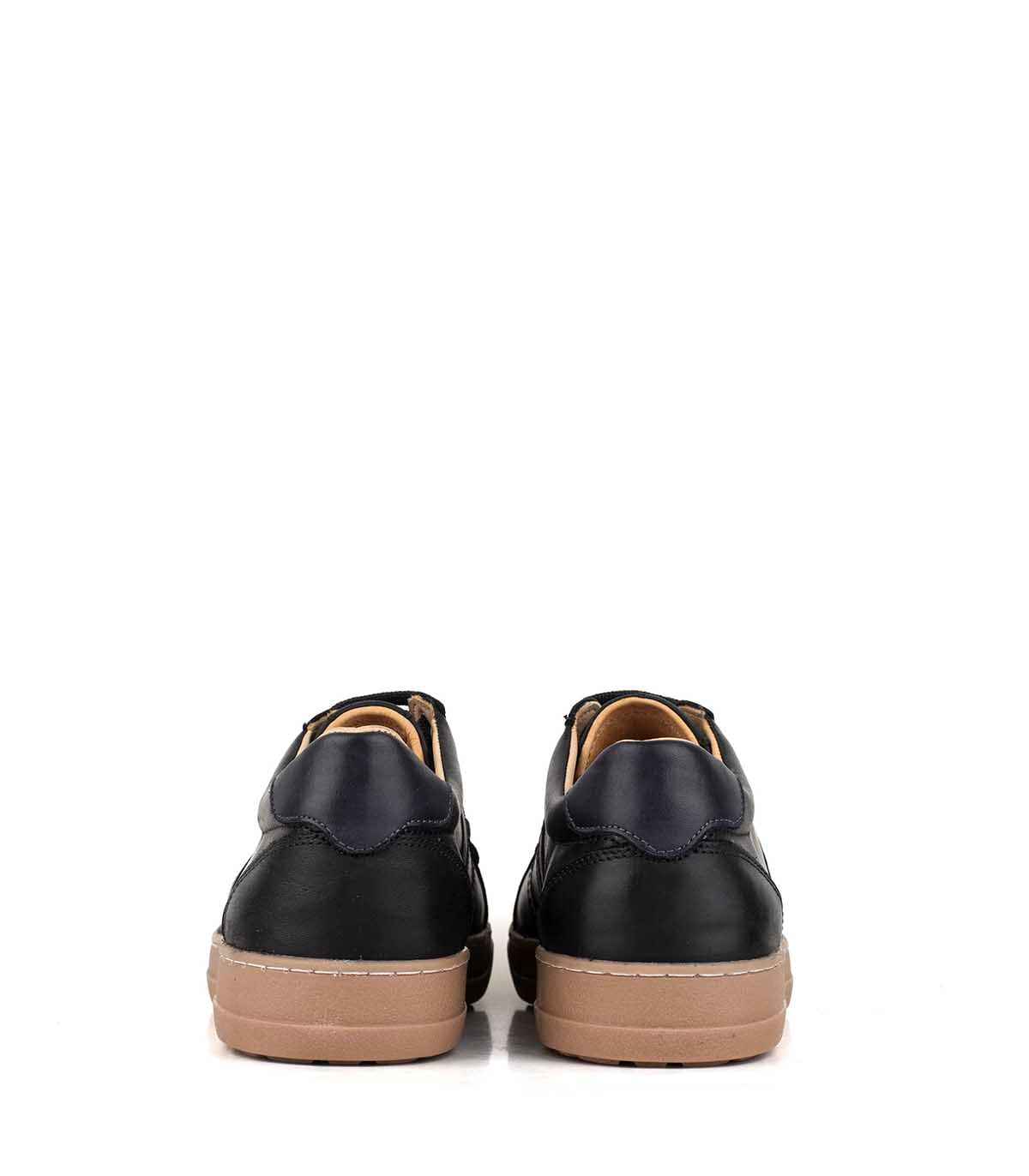 Zapatilla urbana de cuero con detalle lateral Batistella — imagen 5