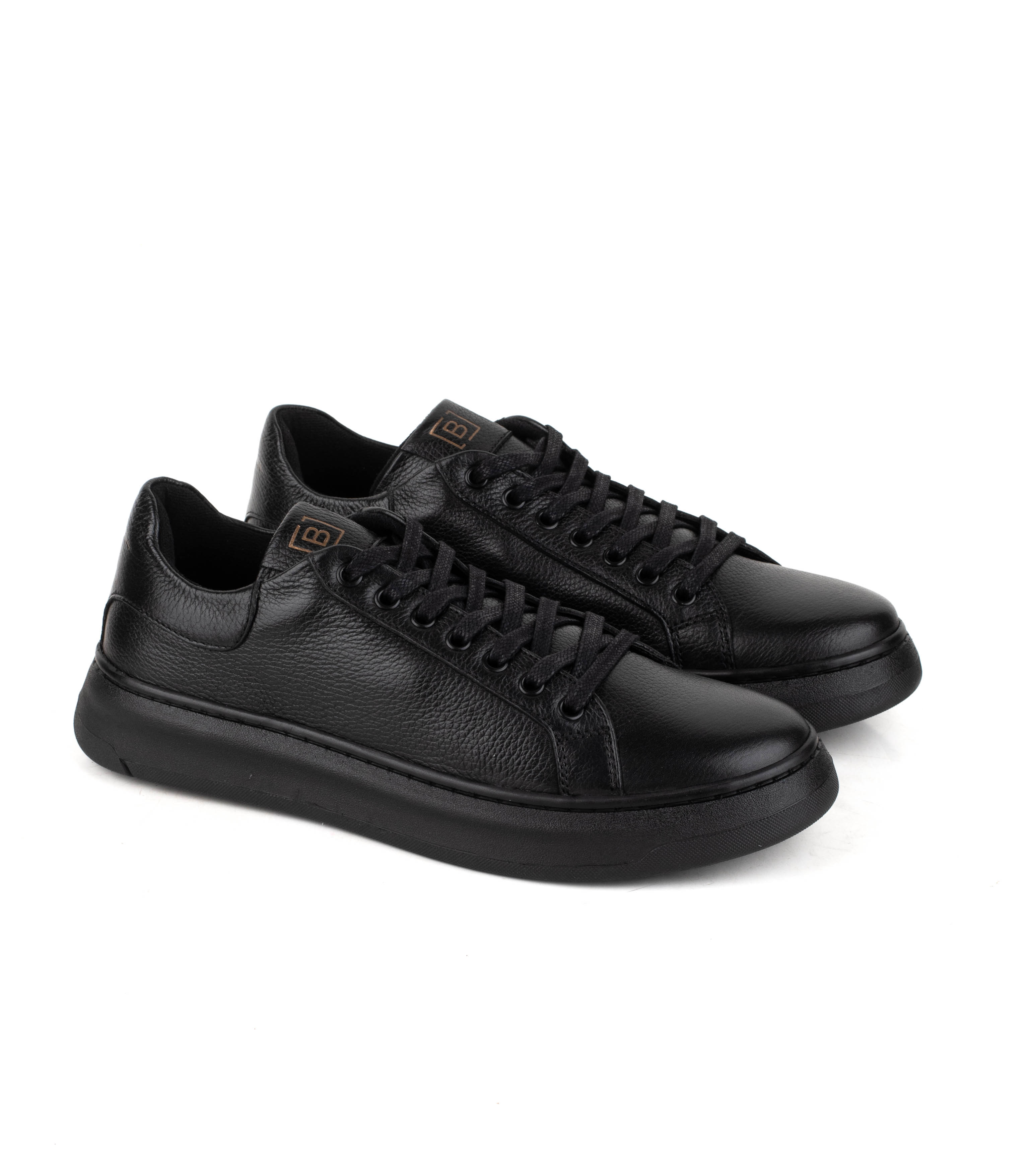 Zapatilla urbana de cuero lisa Batistella — imagen 4