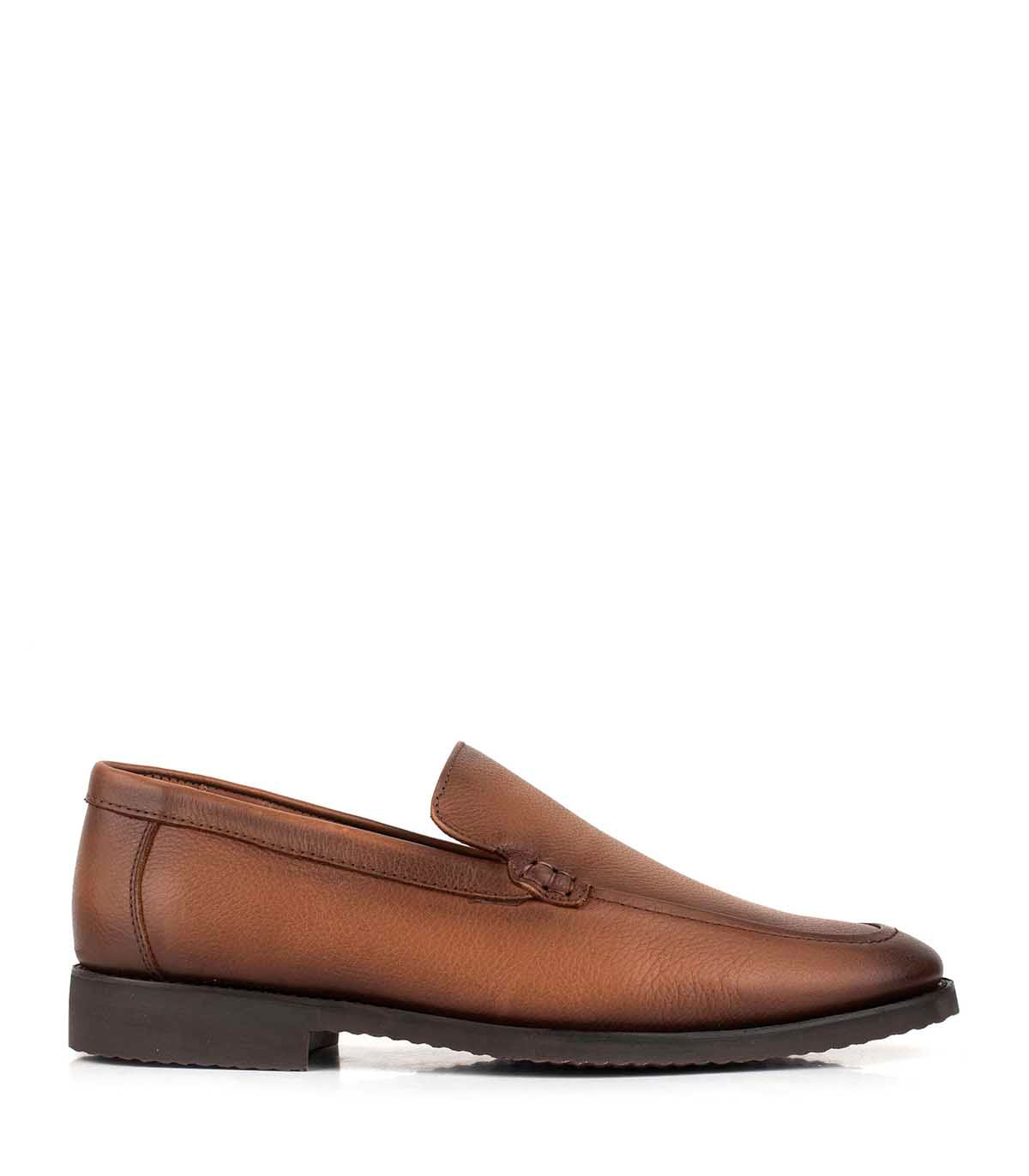 Zapato de vestir de cuero elegante