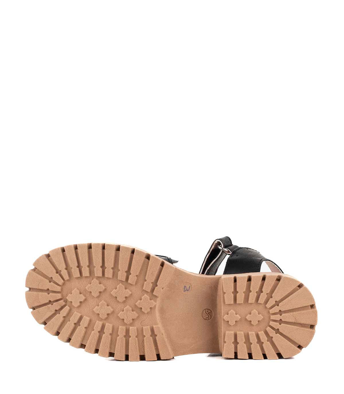 Sandalia simil cuero con base y tiras — imagen 3