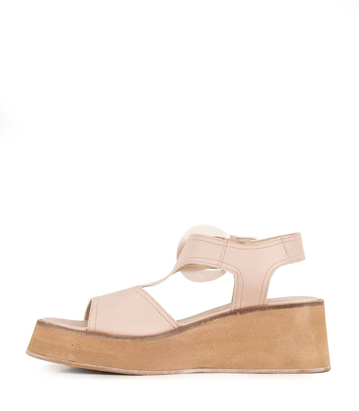 Sandalias de simil cuero con plataforma y pulsera al tobillo — imagen 3