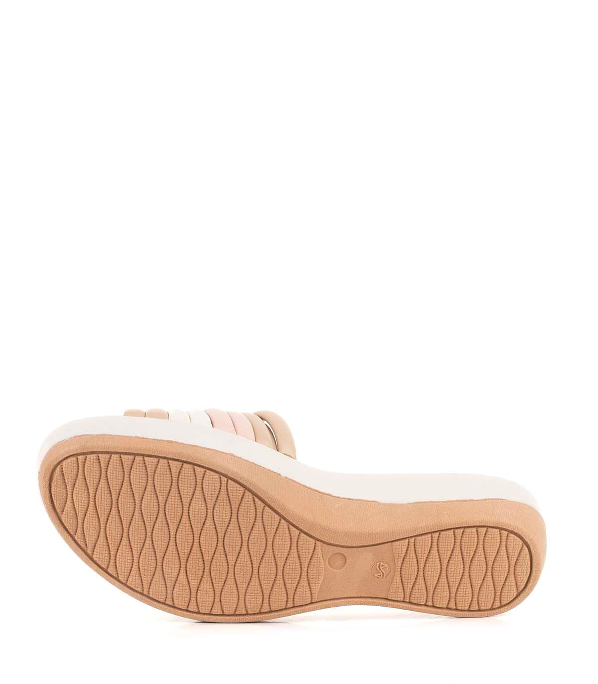 Zueco de simil cuero con base comfort — imagen 3
