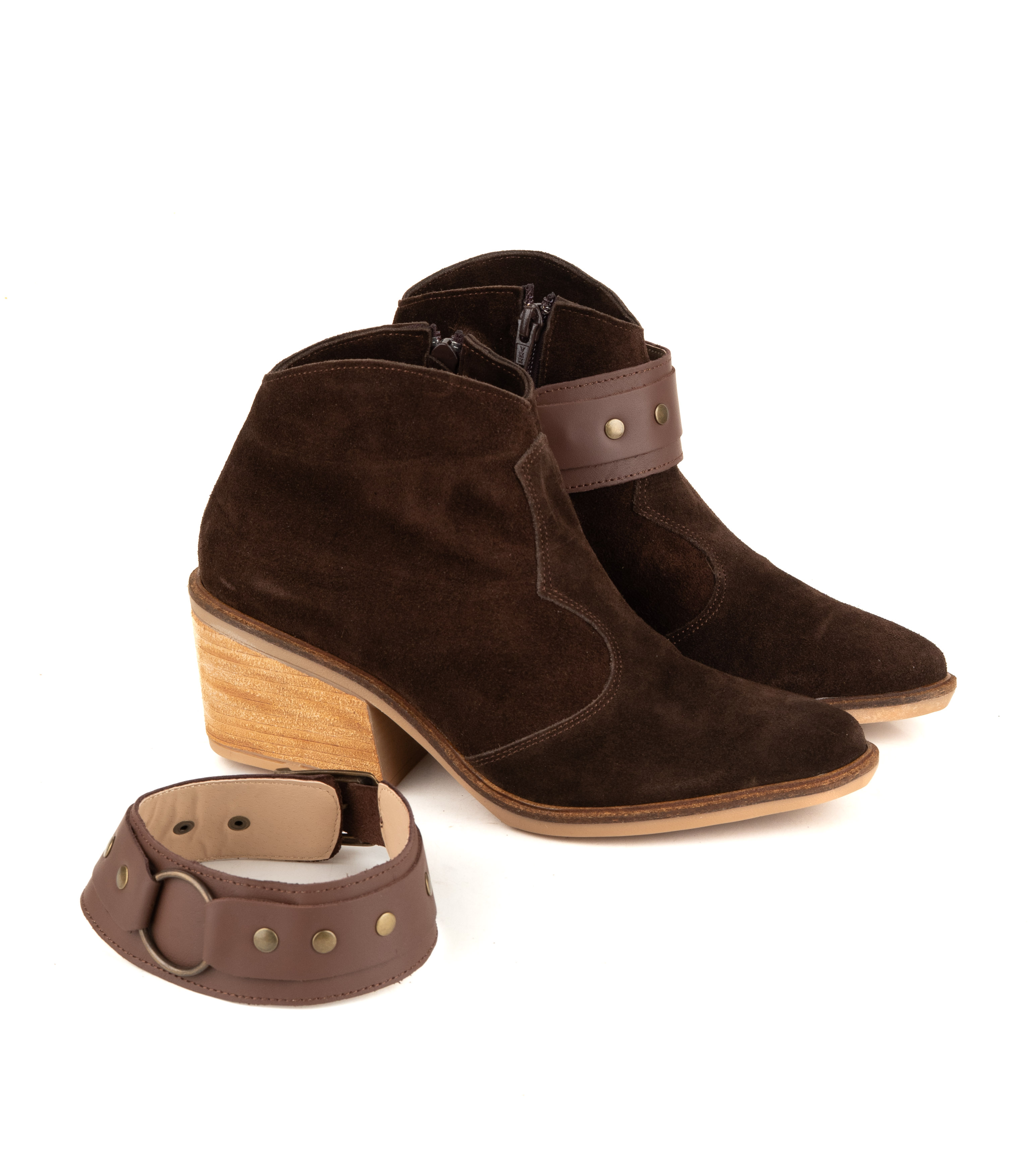 Bota texana corta de cuero graneado con apliques — imagen 6