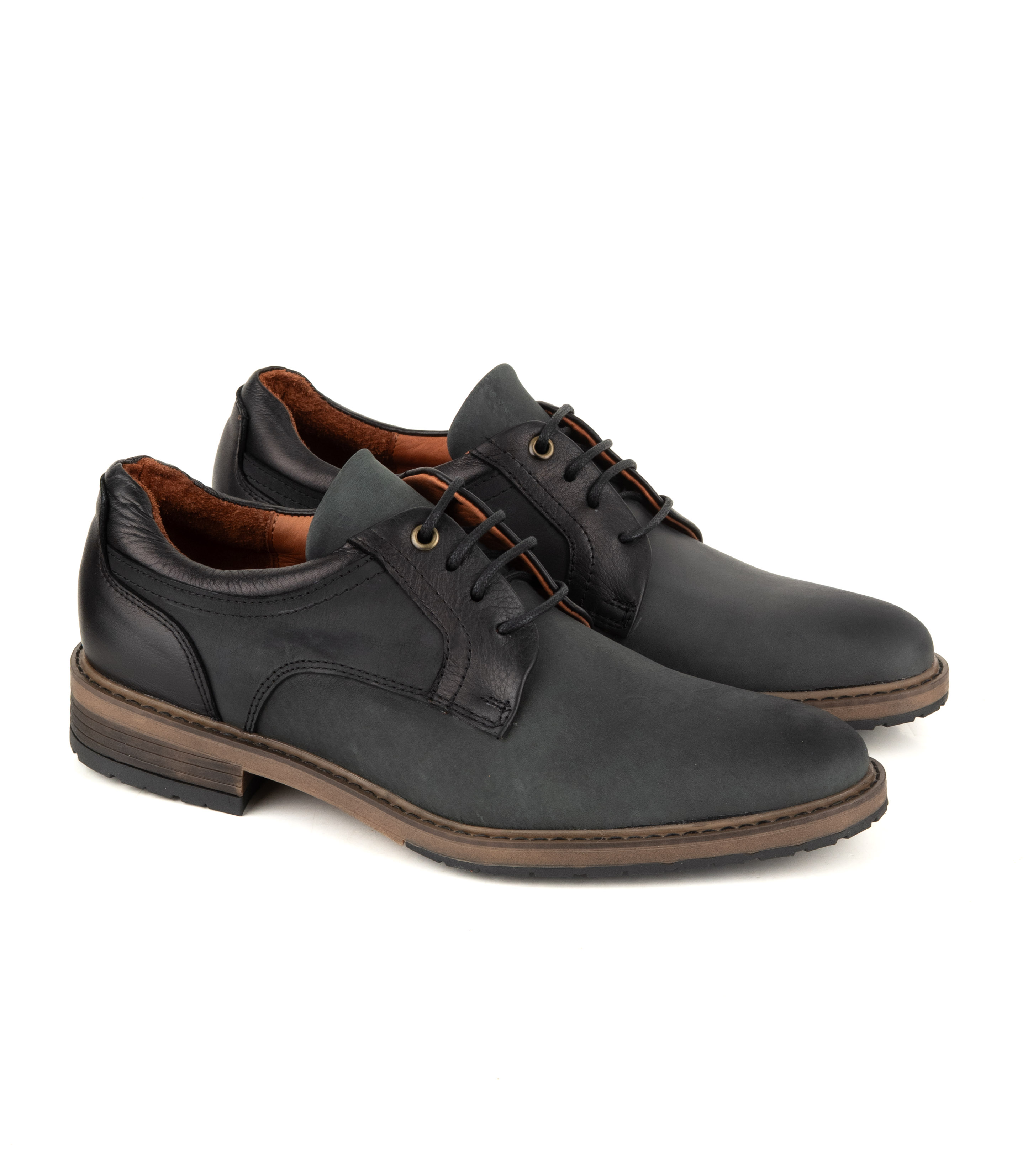 Zapato de hombre urbano en cuero engrasado — imagen 5