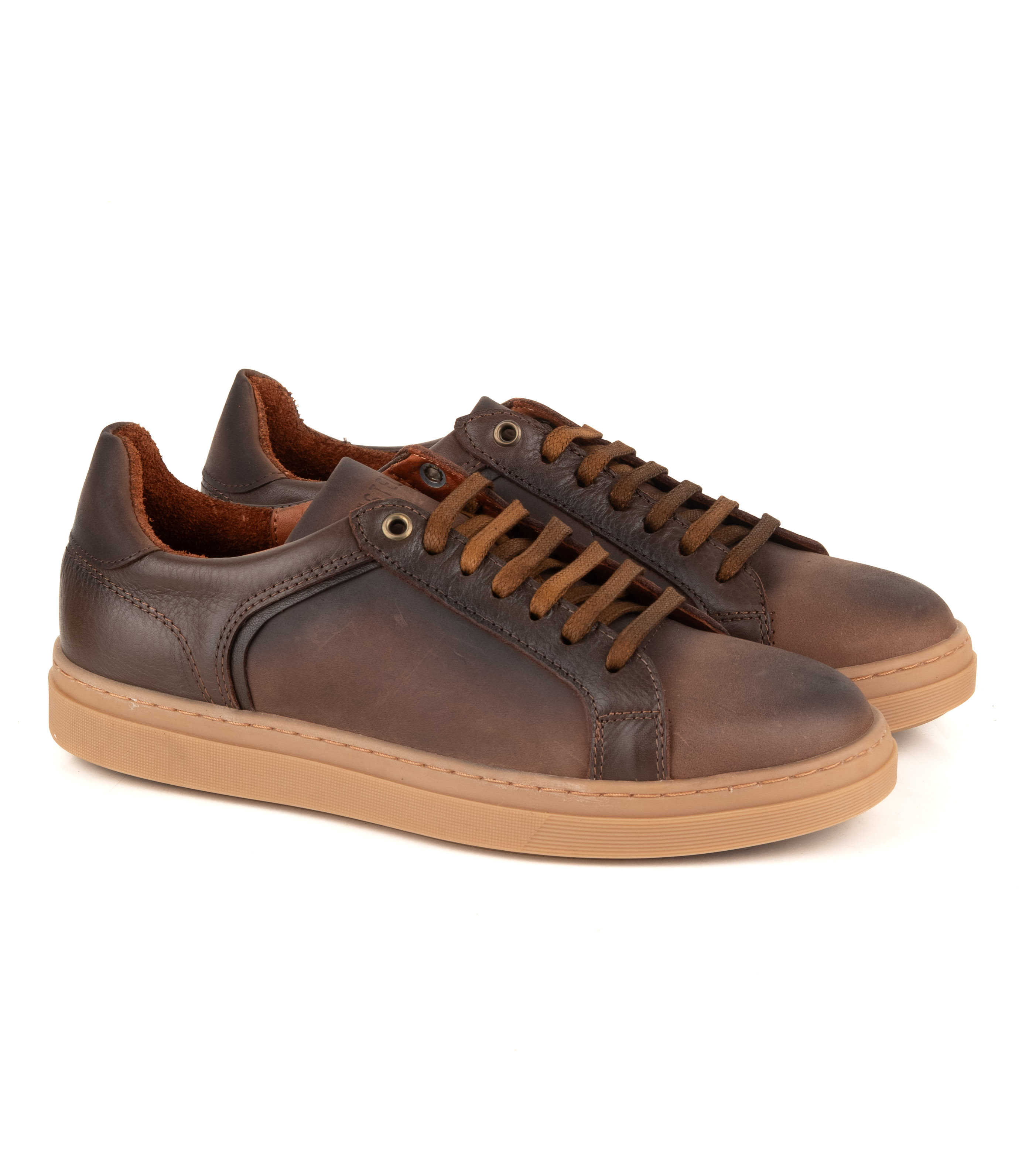 Zapatilla urbana de hombre en cuero engrasado — imagen 5
