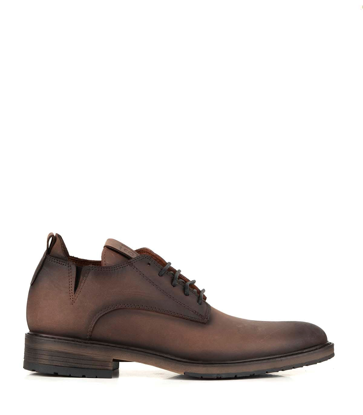 Zapato de cuero engrasado acordonado — imagen 2