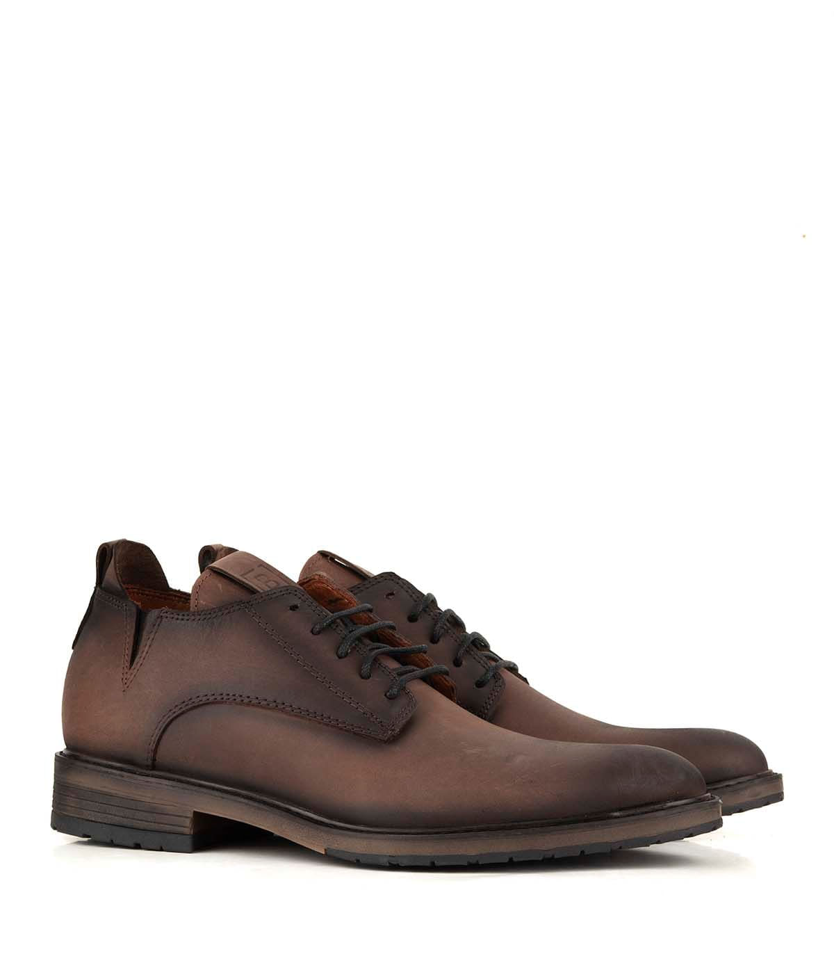Zapato de cuero engrasado acordonado — imagen 6