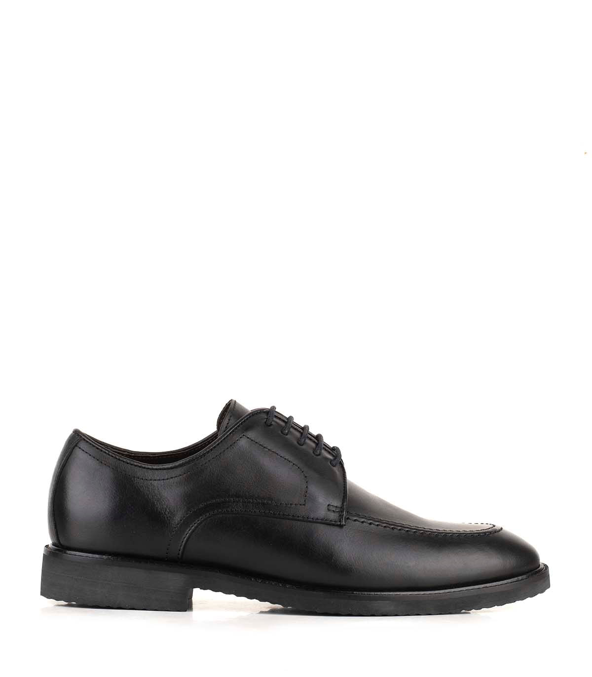 Zapato de cuero acordonado clásico