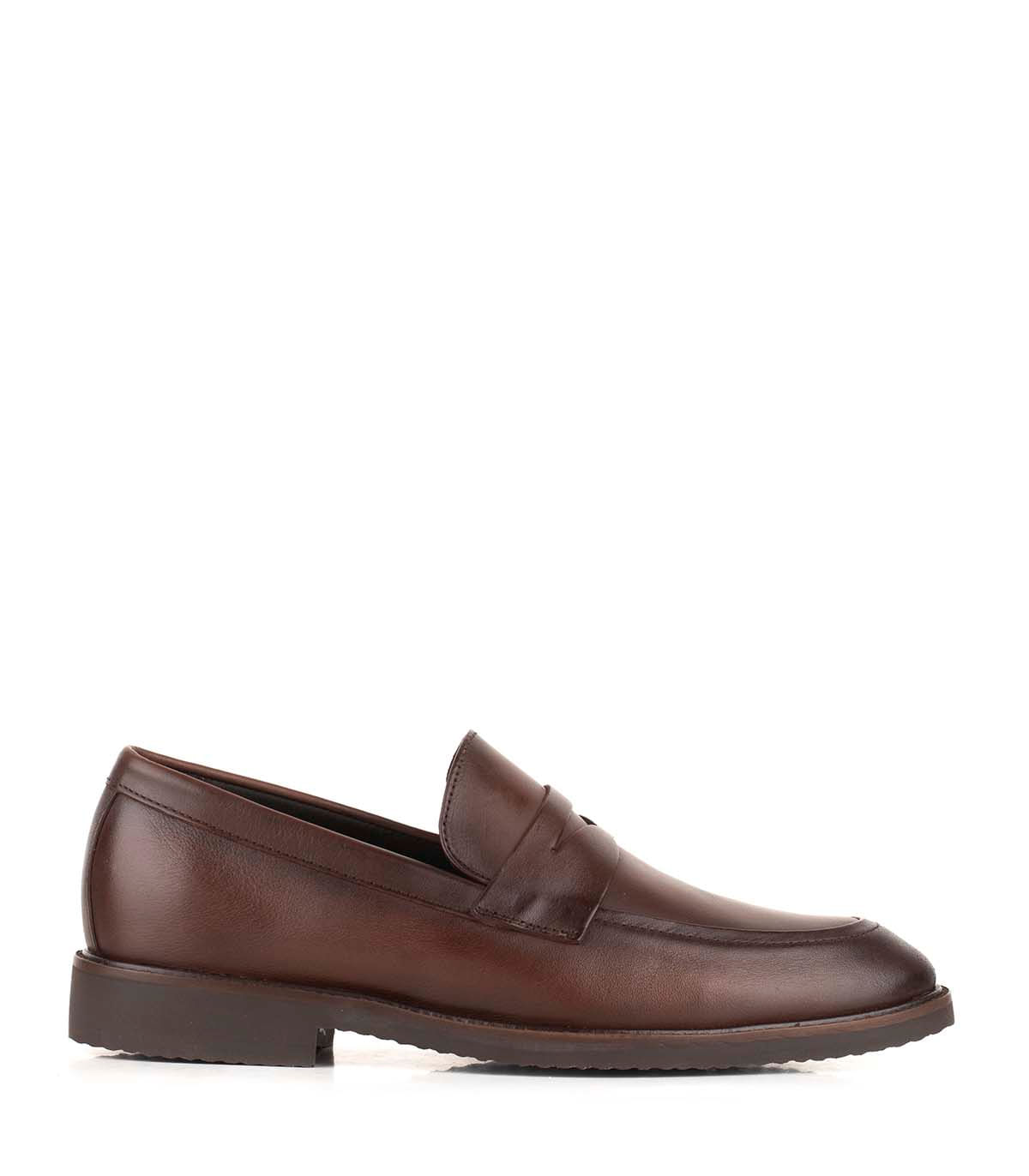 Mocasín con diseño clásico