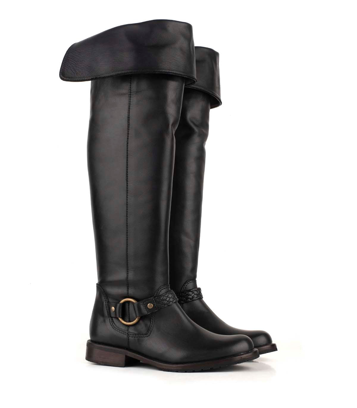 Bota alta de cuero lisa con detalle de aro metálico — imagen 4