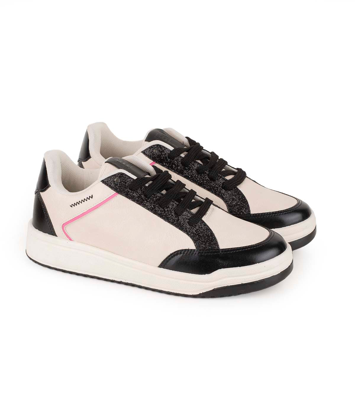 Zapatilla urbana de simil cuero con detalles combinados Batistella — imagen 6