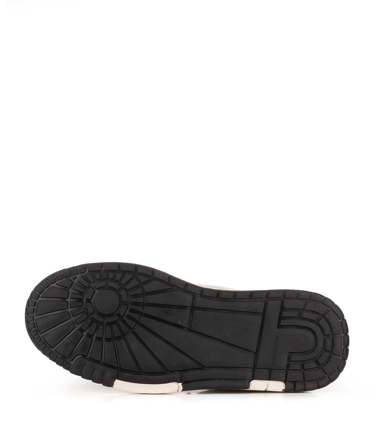 Zapatilla urbana de simil cuero con detalles metalizados Batistella silver — imagen 3