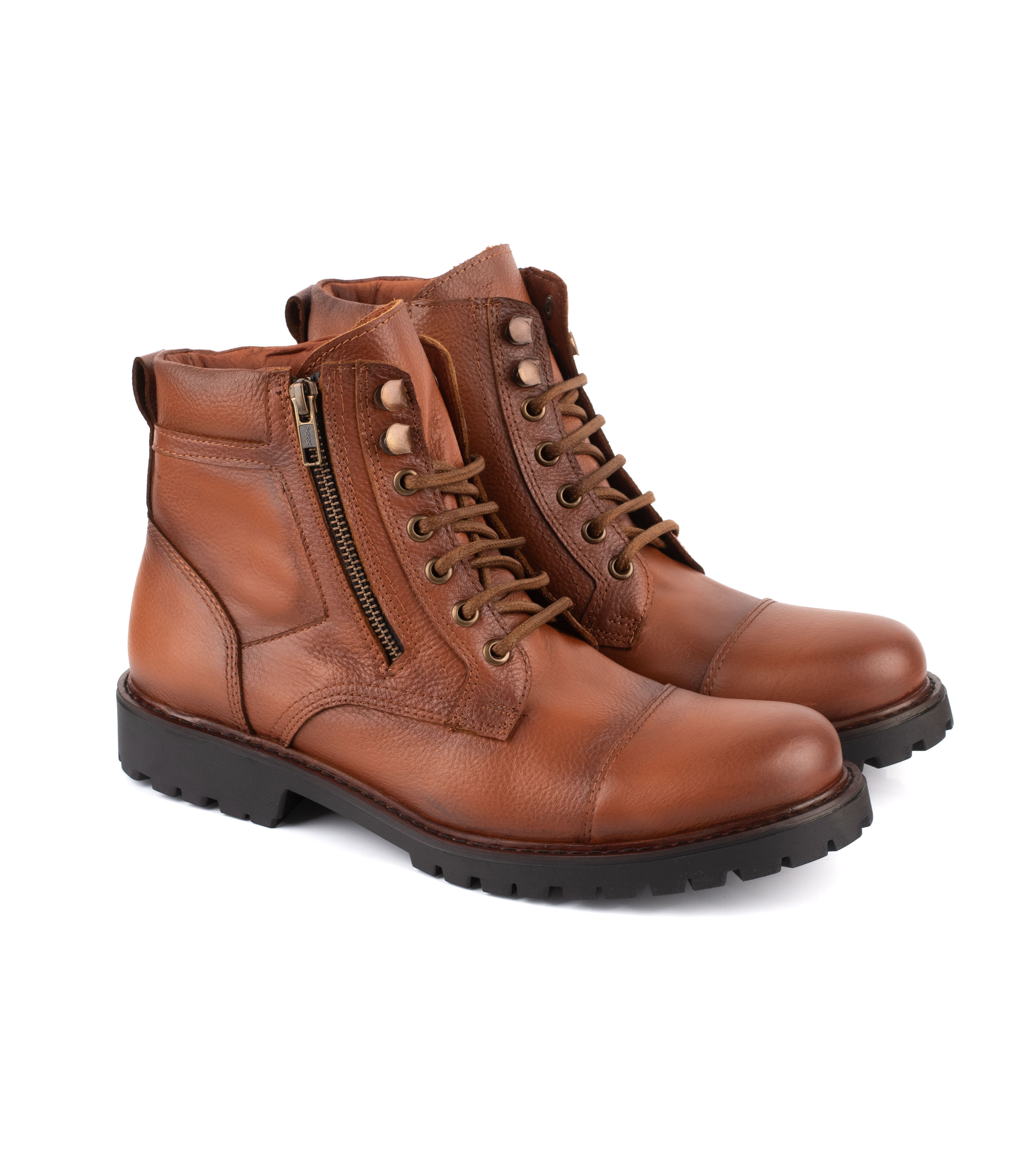 Borcego de cuero graneado con cordones — imagen 5