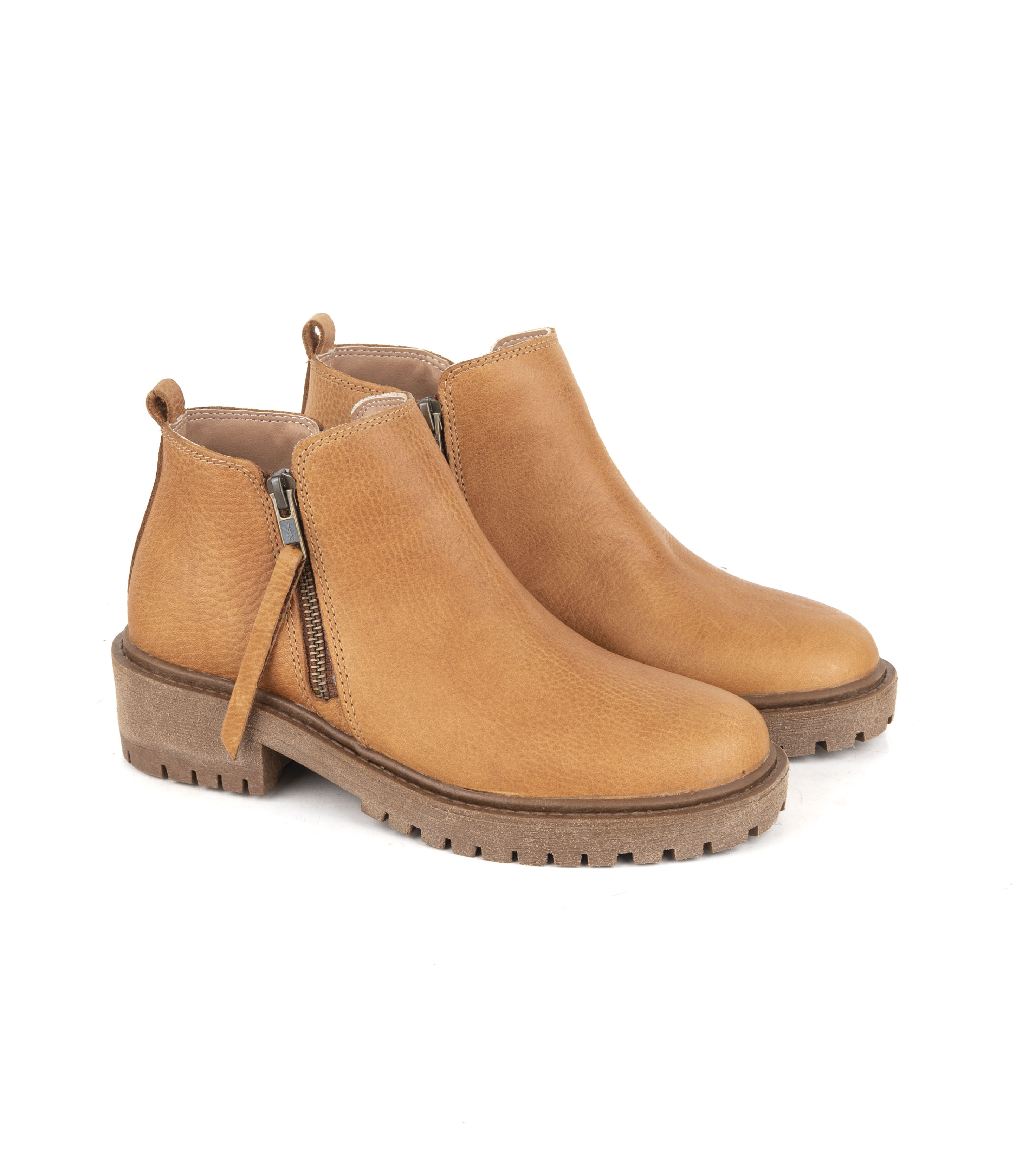 Botas cortas bajas de cuero con doble cierres Batistella — imagen 4