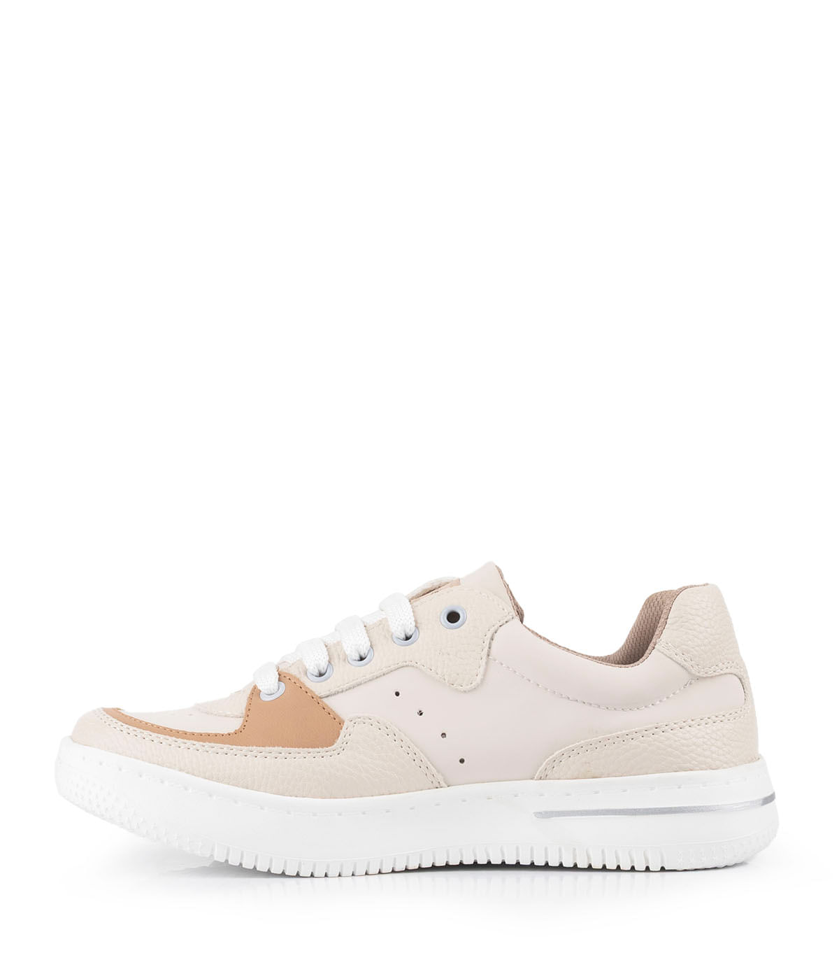 Zapatilla urbana en simil cuero combinada con suela confort — imagen 2
