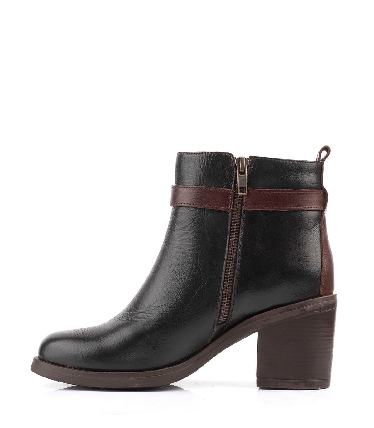 Botas cortas de cuero con hebilla y taco medio — imagen 2