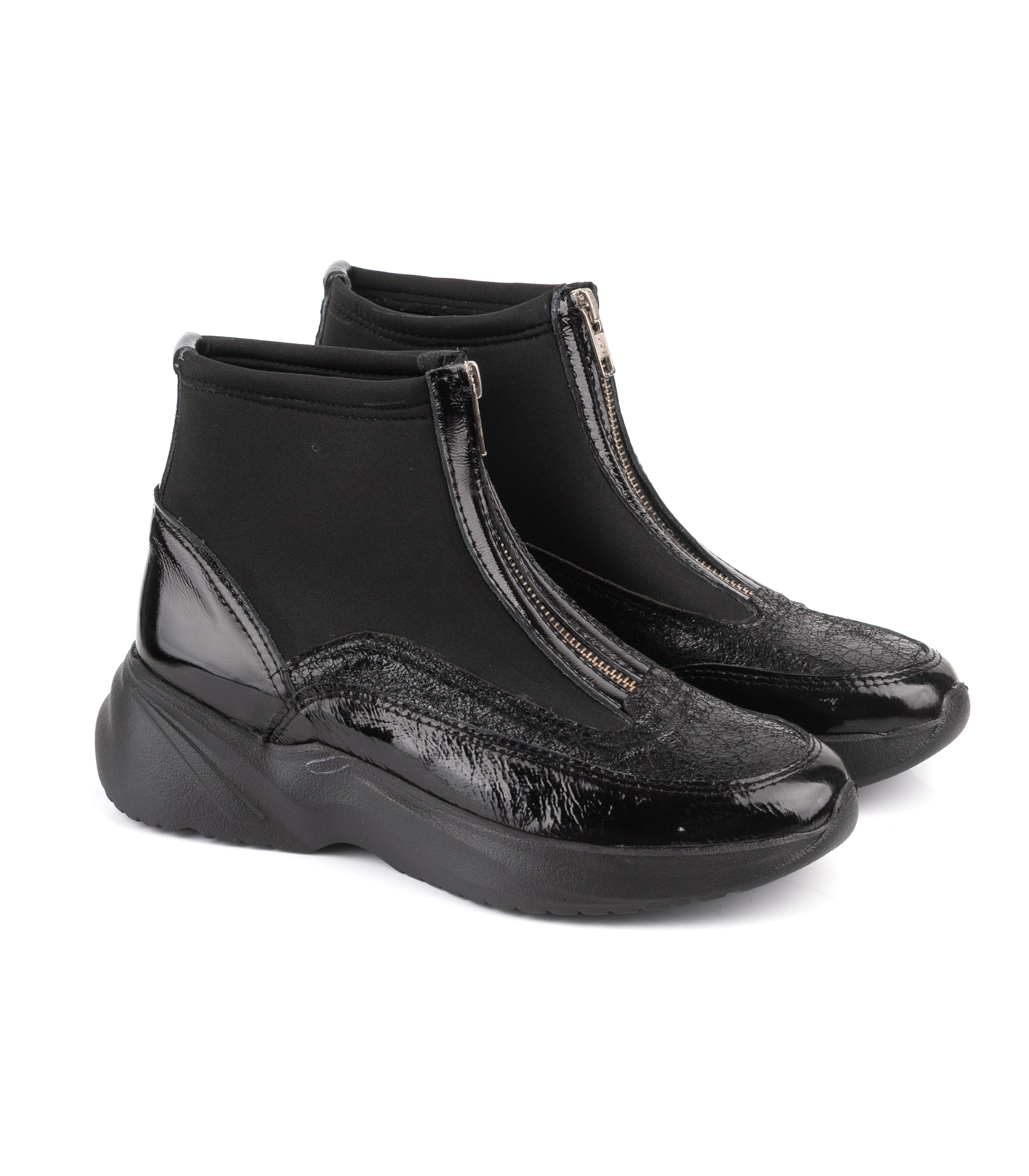 Botas cortas urbanas de cuero con cierre frontal de Batistella — imagen 5