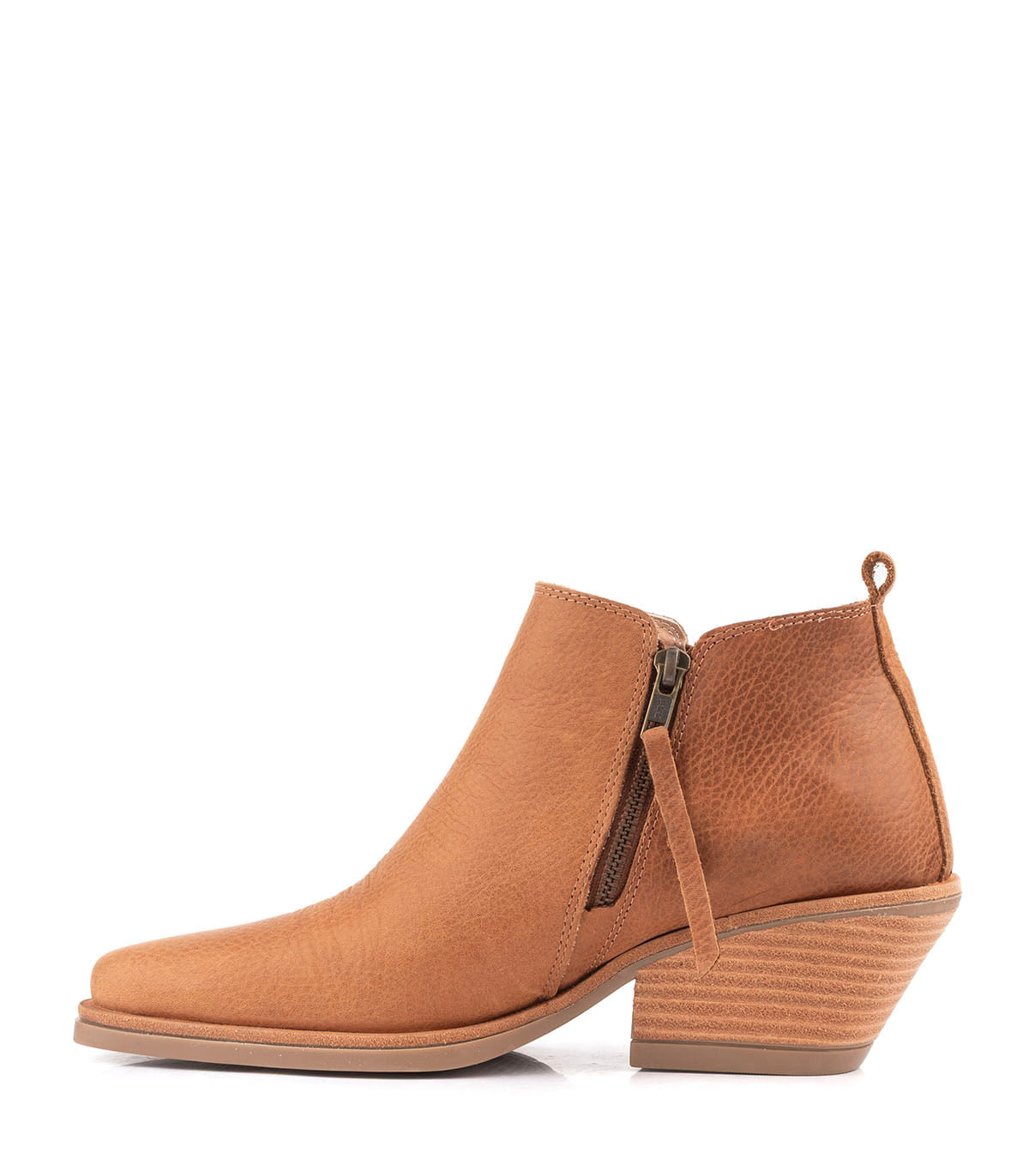 Botas cortas texanas en cuero con taco foliado - Batistella — imagen 2