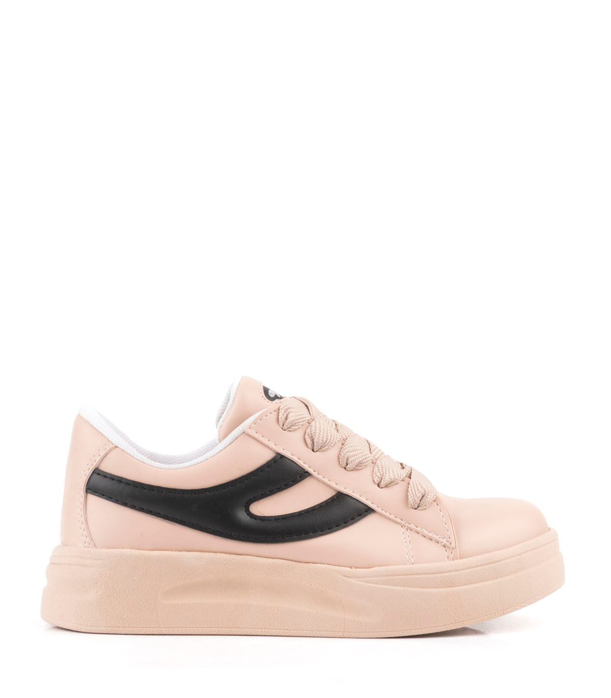 Zapatilla infantil simil cuero deportiva