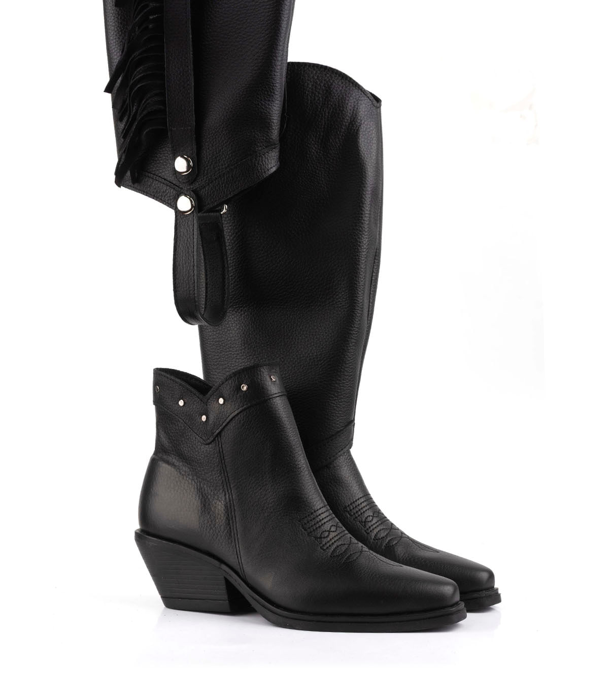 Bota texana alta desmontable con flecos
