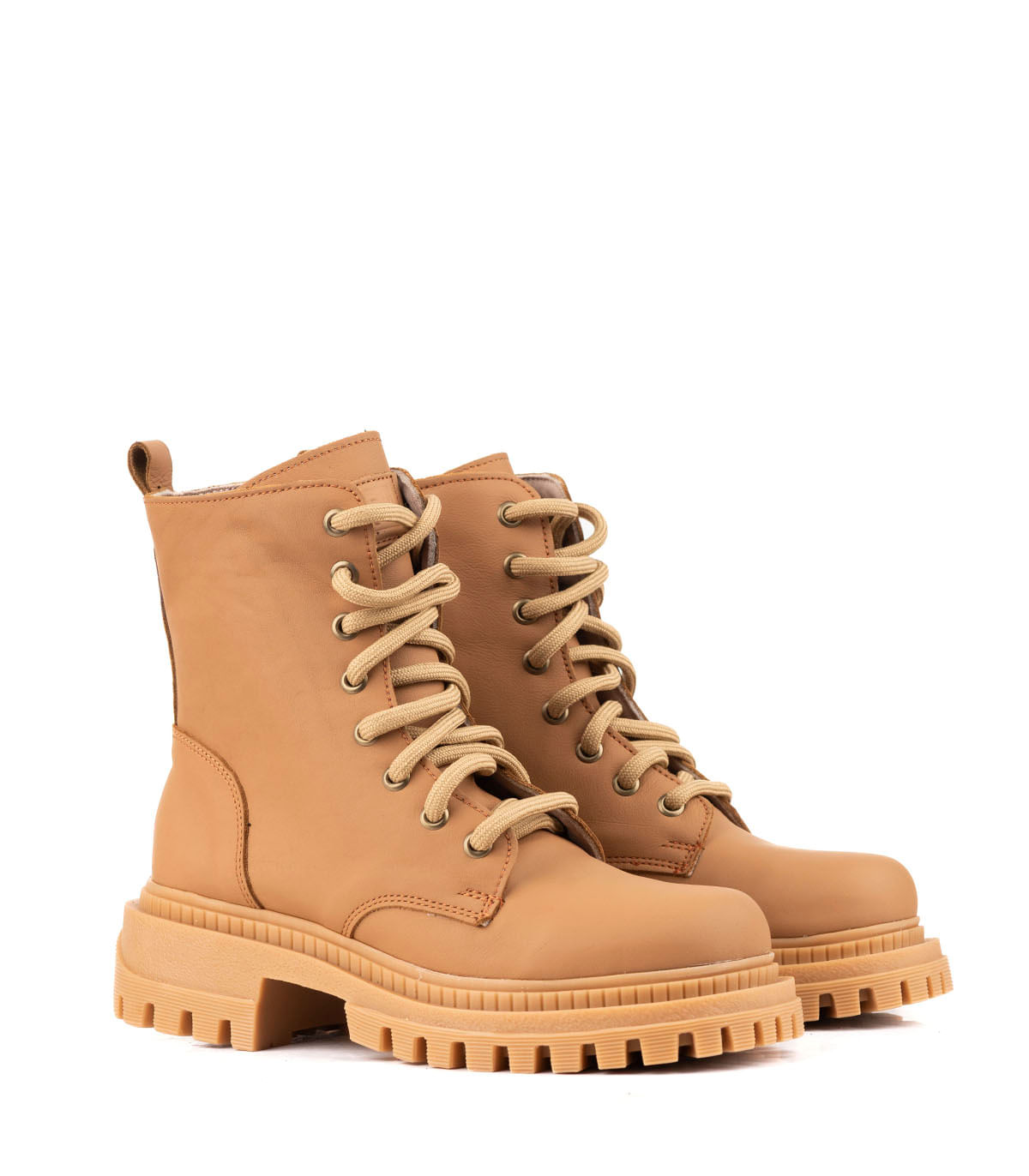 Borcego de cuero con suela tractorada Batistella camel — imagen 4