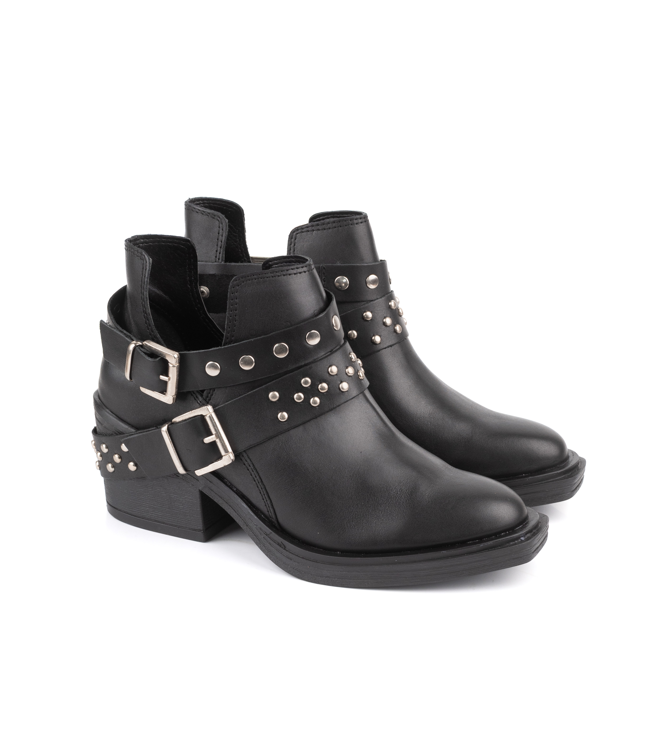 Botas cortas de cuero con hebillas y tachas — imagen 5