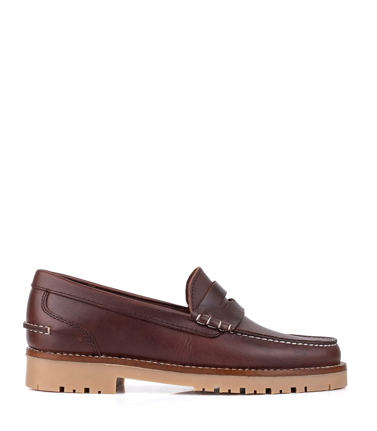 Mocasín clásico de cuero con suela dentada