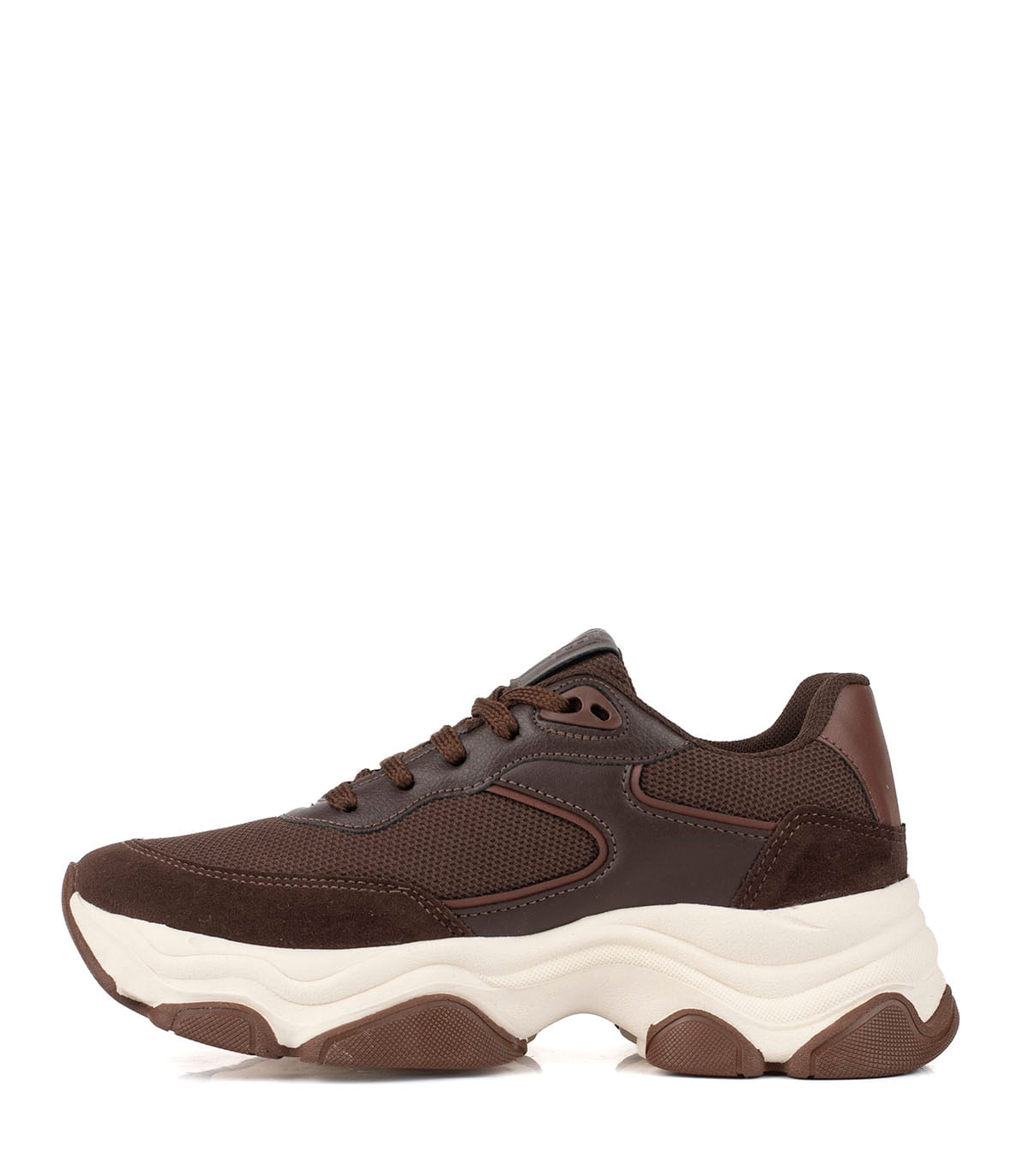 Zapatilla urbana de simil cuero combinada Batistella — imagen 2