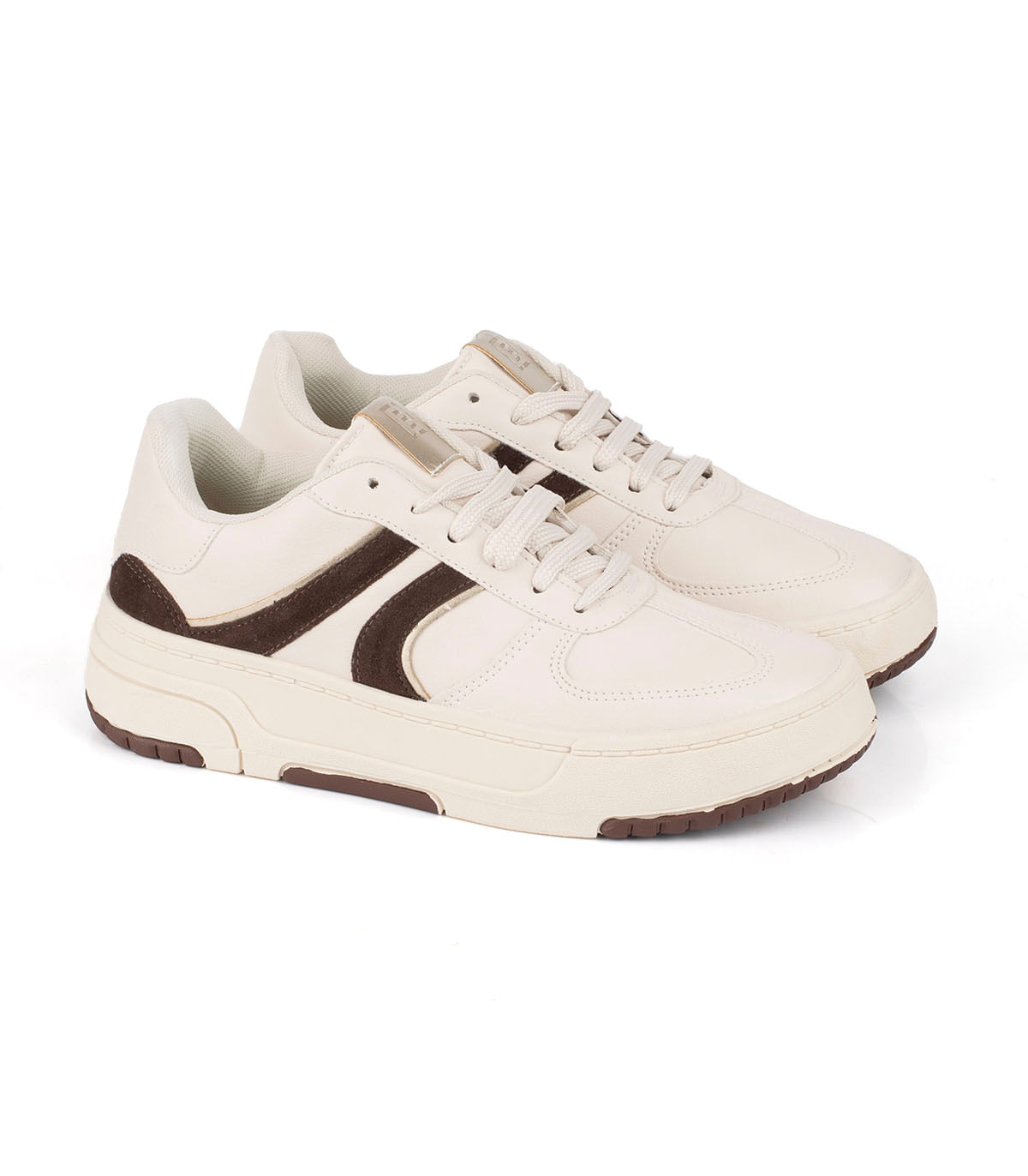 Zapatilla urbana de simil cuero con plataforma — imagen 5